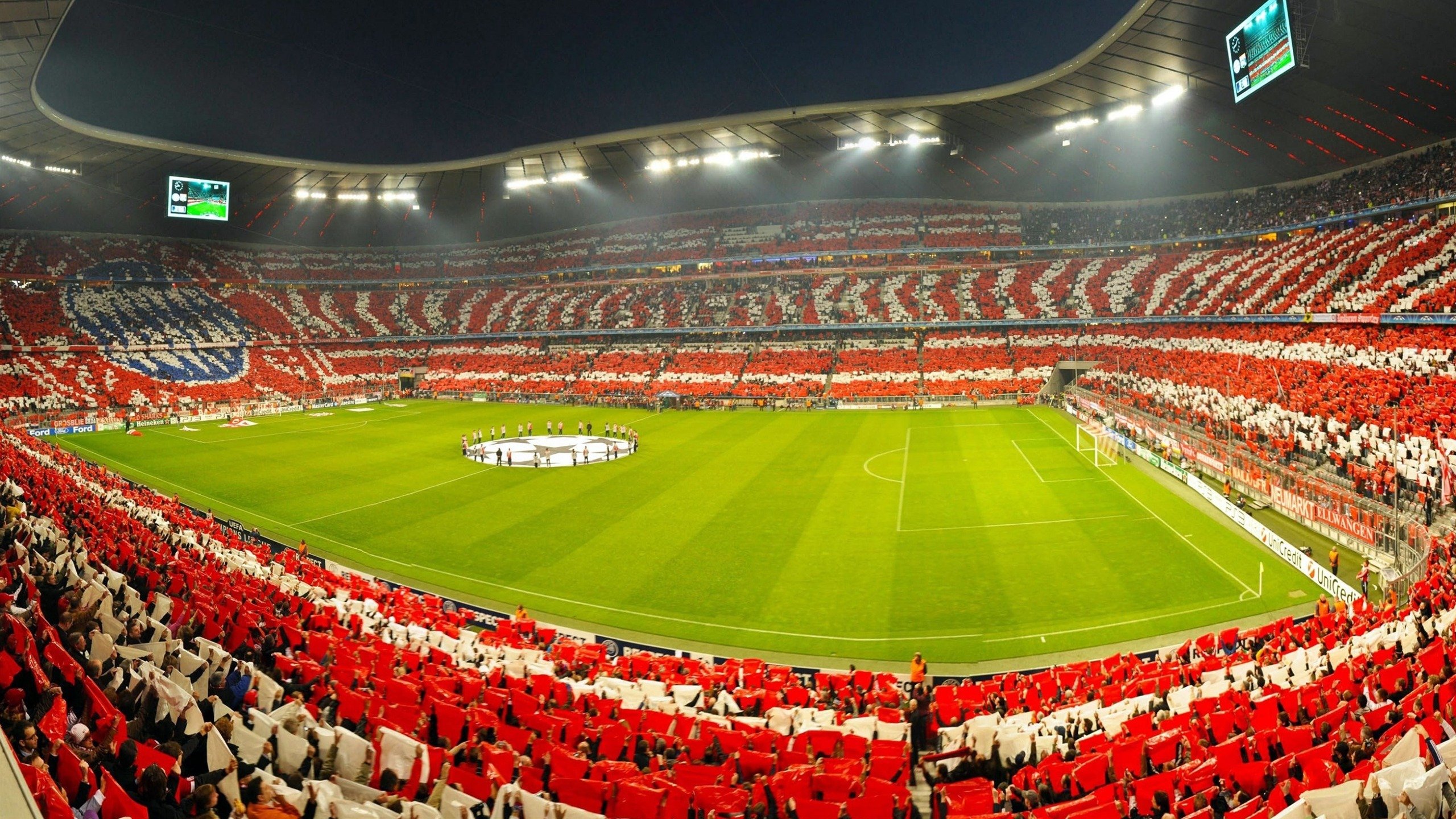 曼联传中质量提升带动中路进攻，效力过曼联的传奇