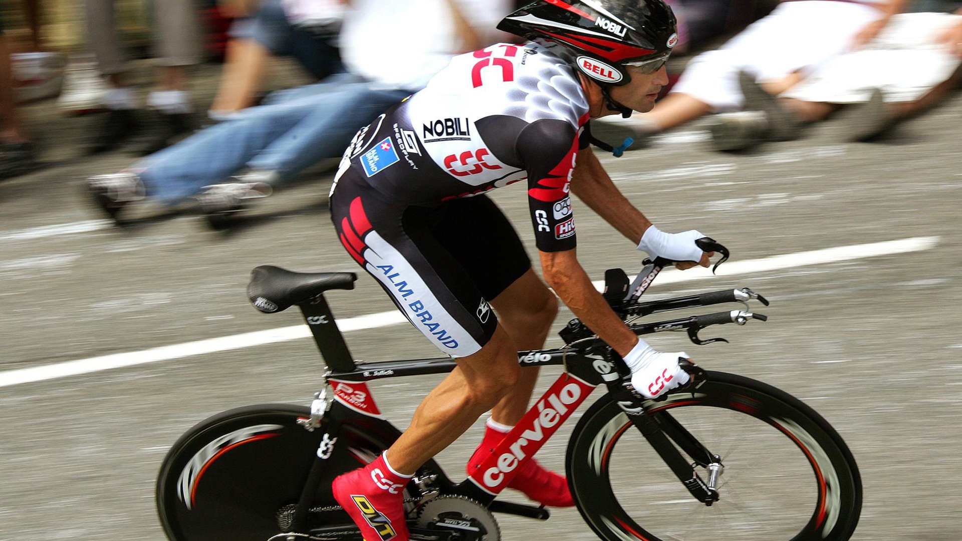 Kobayashi 适应比赛多变战术